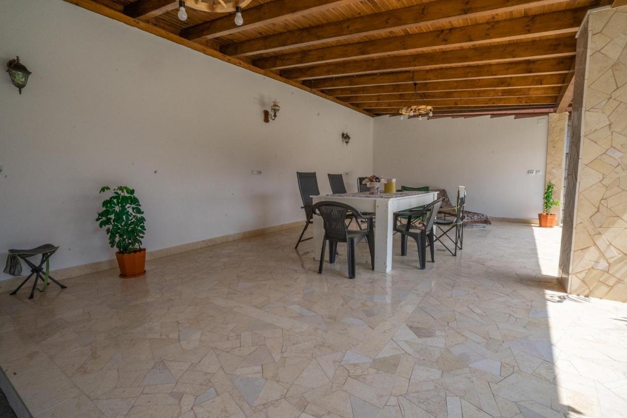 Doi Bujori Apartment Алба Юлия Екстериор снимка